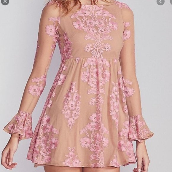 For Love And Lemons Dresses & Skirts - NEW FP TEMECULA DRESS PINK SZ M